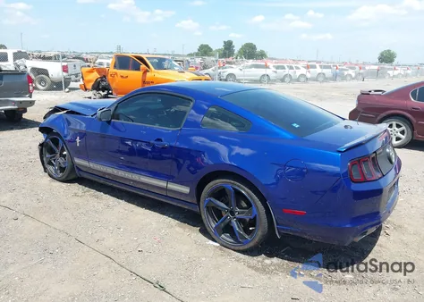 2013 Ford Mustang V6 Premium из США, поврежденный, VIN 1ZVBP8AM4D5283142